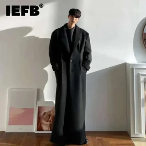 Classic Men's Wool Single Breasted Long Coat with Turn-Down Collar