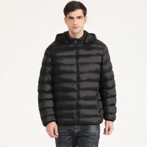 Men's Winter Hooded Puffer Jacket With Water-Resistant Shell